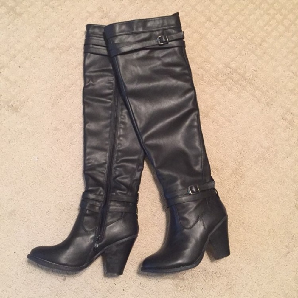 Black boots